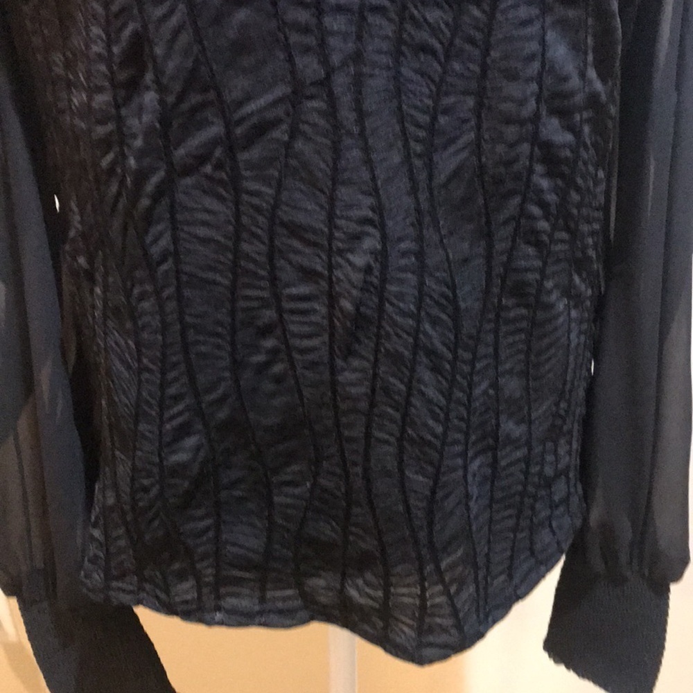 Nicole Miller Mock Neck Sheer Puffed Long Sleeved Blouse w/Snap Closure-Sz L - Picture 6 of 11